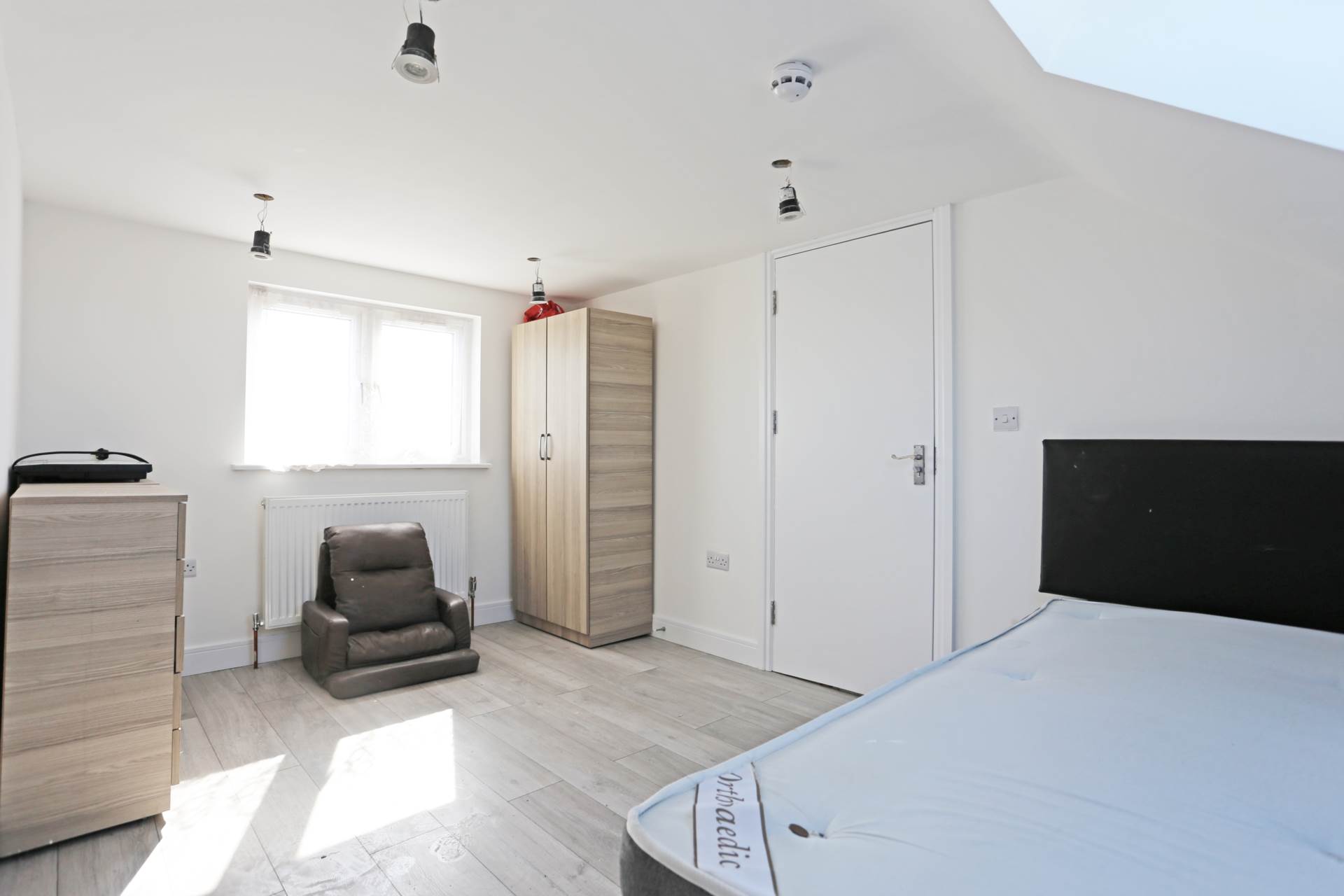 Toronto Road, Tilbury, RM18, Image 13