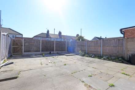 Toronto Road, Tilbury, RM18, Image 16
