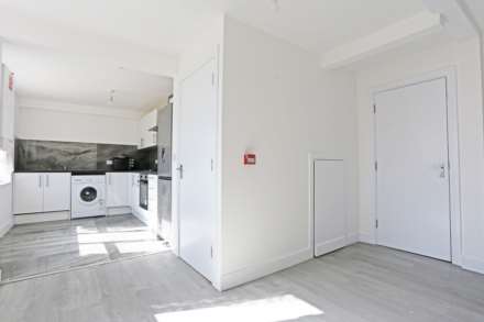 Toronto Road, Tilbury, RM18, Image 3