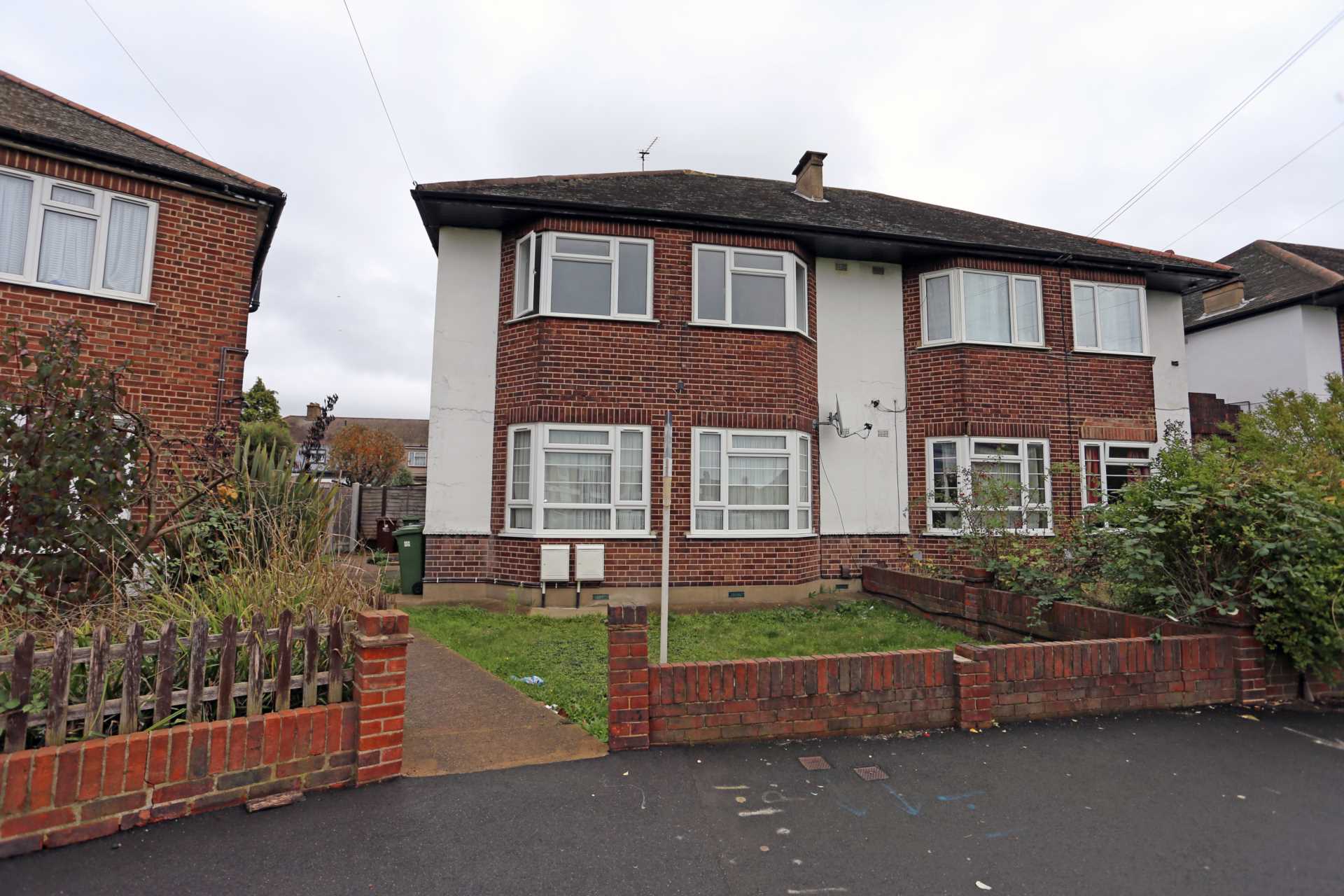 Rainham Road South, Dagenham, Image 1