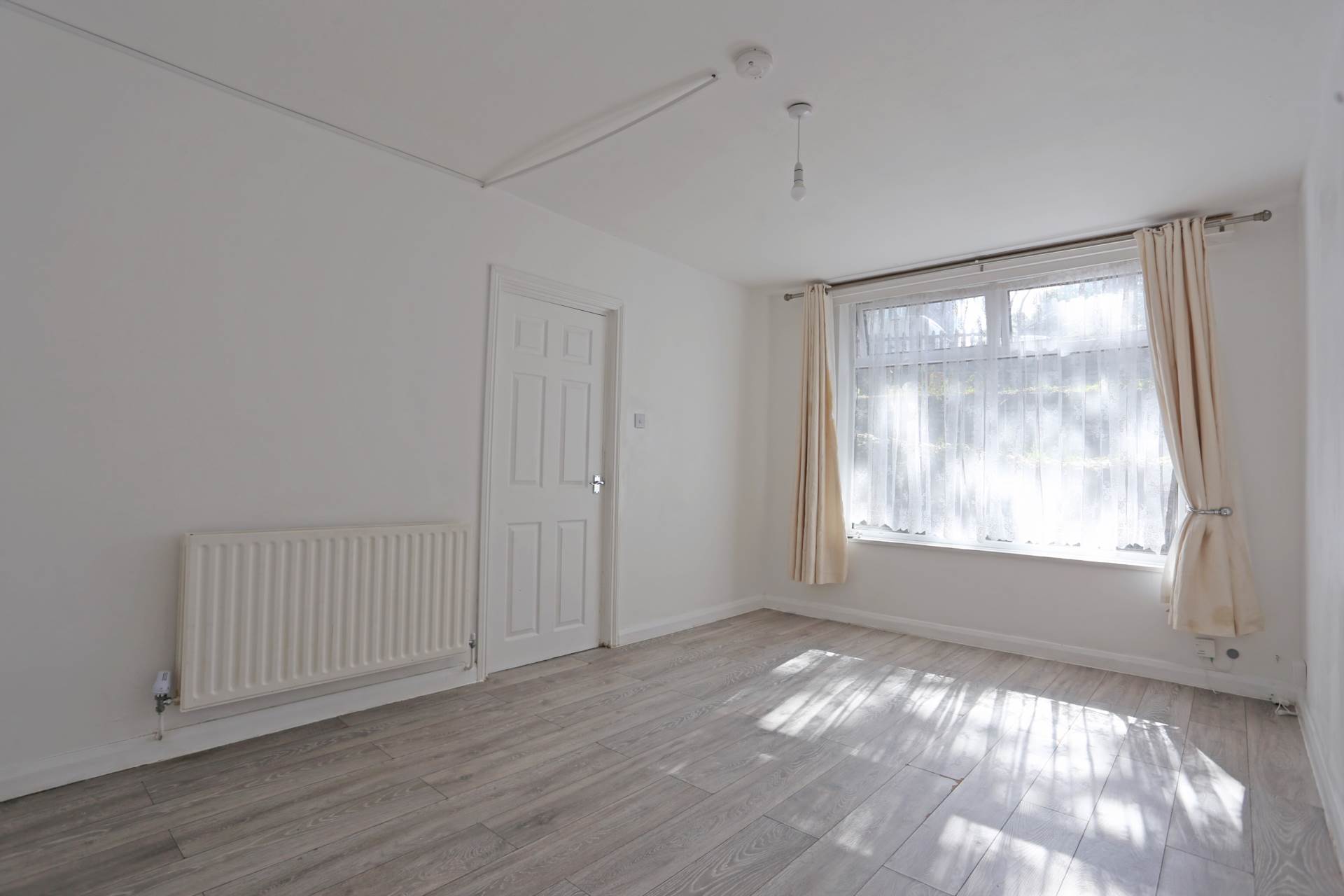 Felspar Close, Plumstead, Image 3
