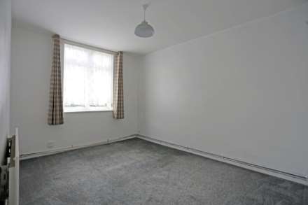 Felspar Close, Plumstead, Image 7