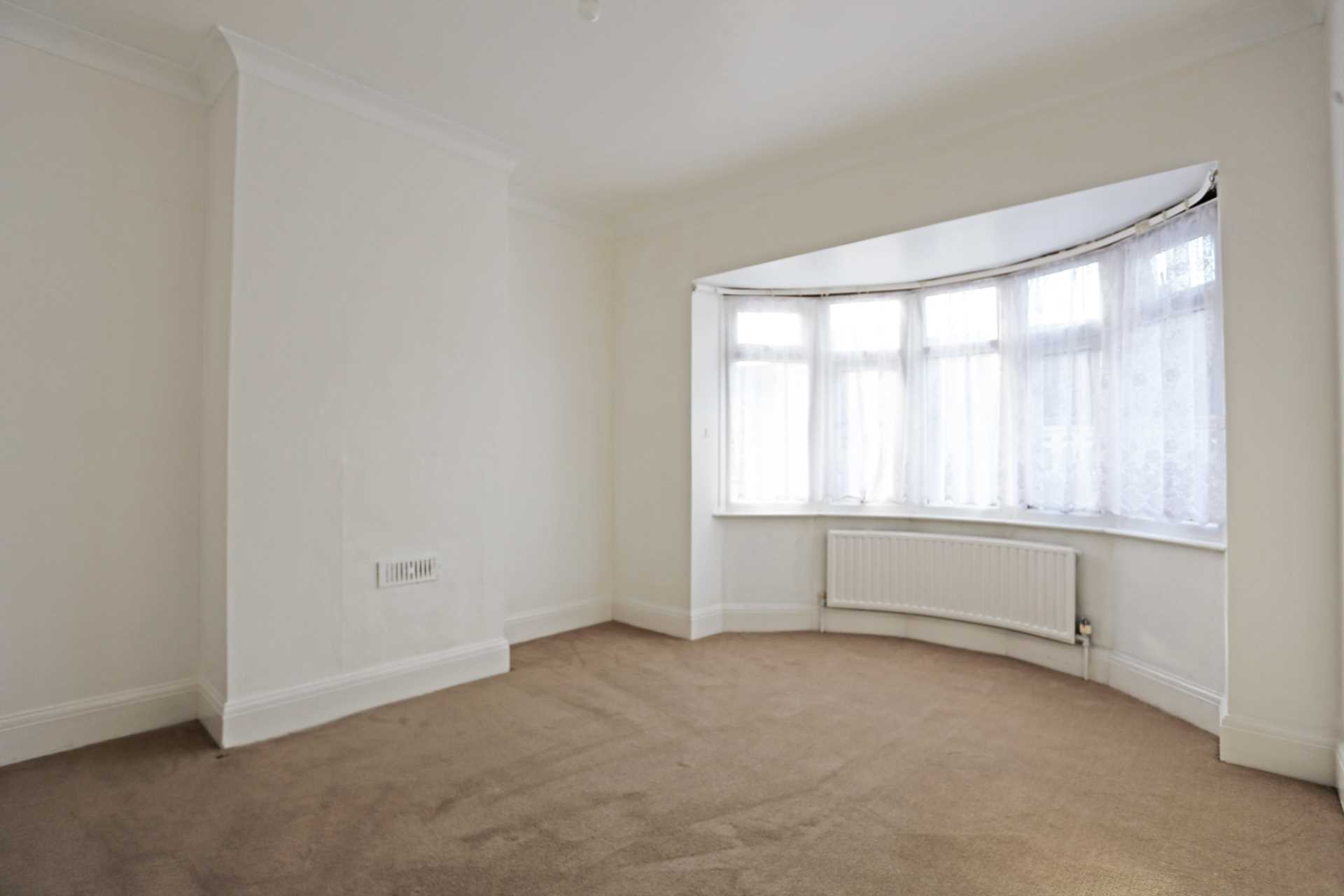 Robinia Avenue, Gravesend, DA11, Image 5