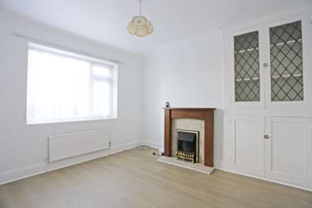 Robinia Avenue, Gravesend, DA11, Image 4