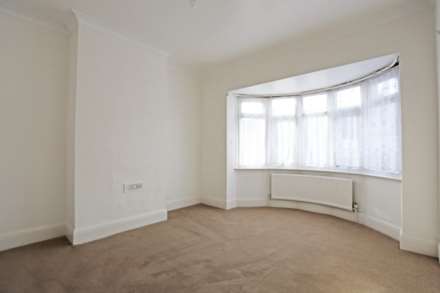 Robinia Avenue, Gravesend, DA11, Image 5