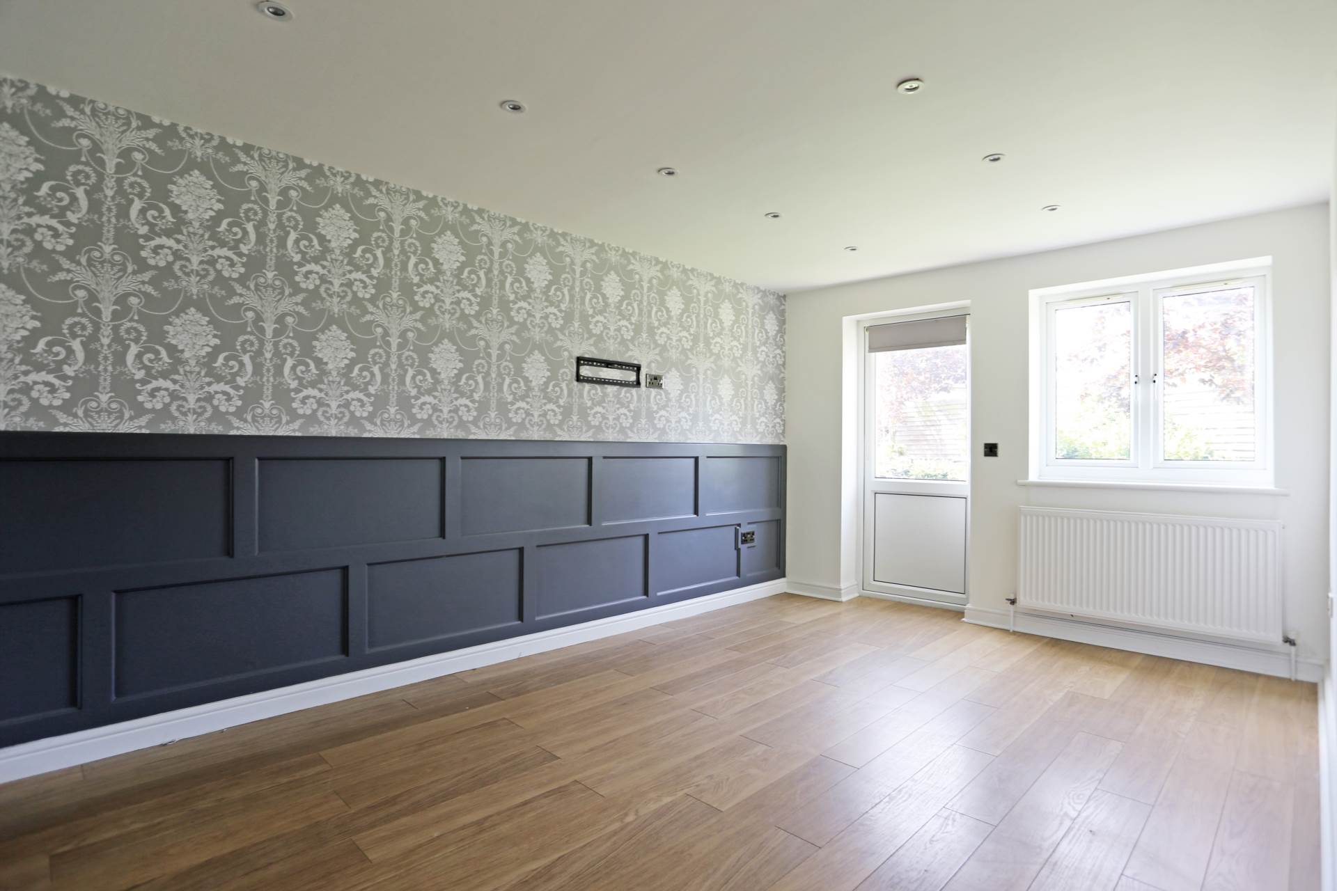 New Road, Rainham, RM13, Image 3