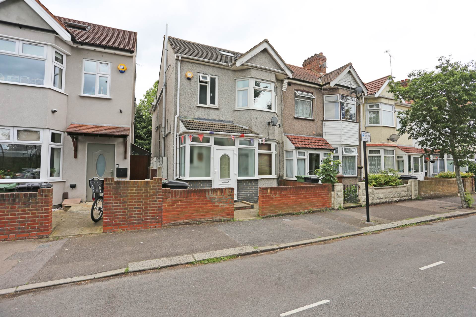 Peterborough Road, London, Image 16