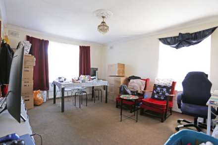 Bawdsey Avenue, Farmview Court, Ilford, IG2, Image 2