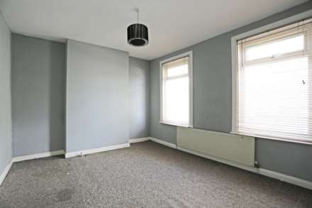 Olive Road, Plaistow, E13, Image 7