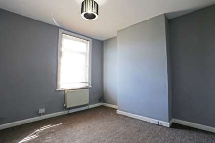 Olive Road, Plaistow, E13, Image 8