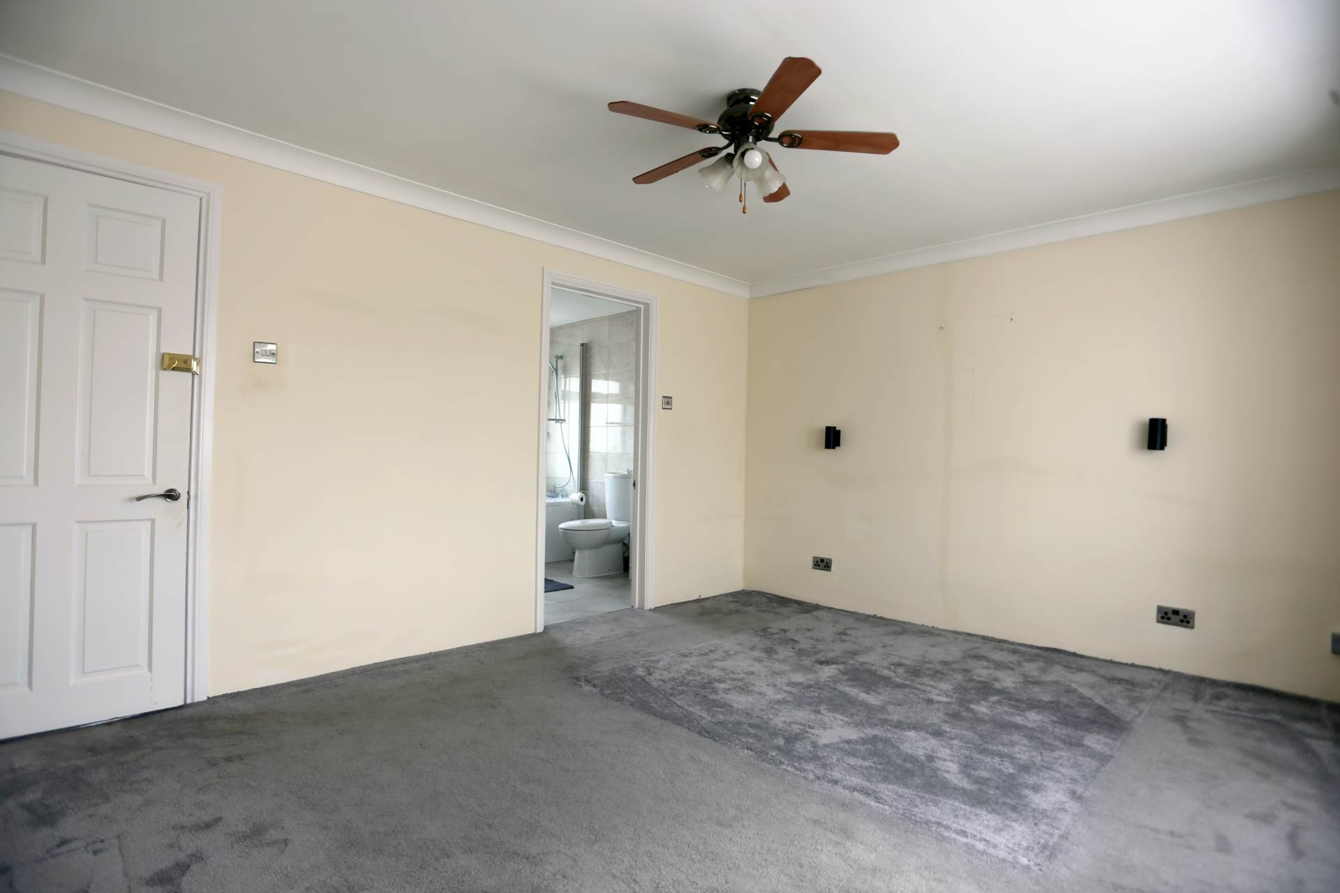 Hugo Gardens, Rainham, Image 9