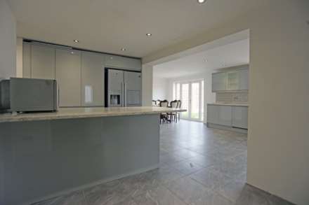 Hugo Gardens, Rainham, Image 5