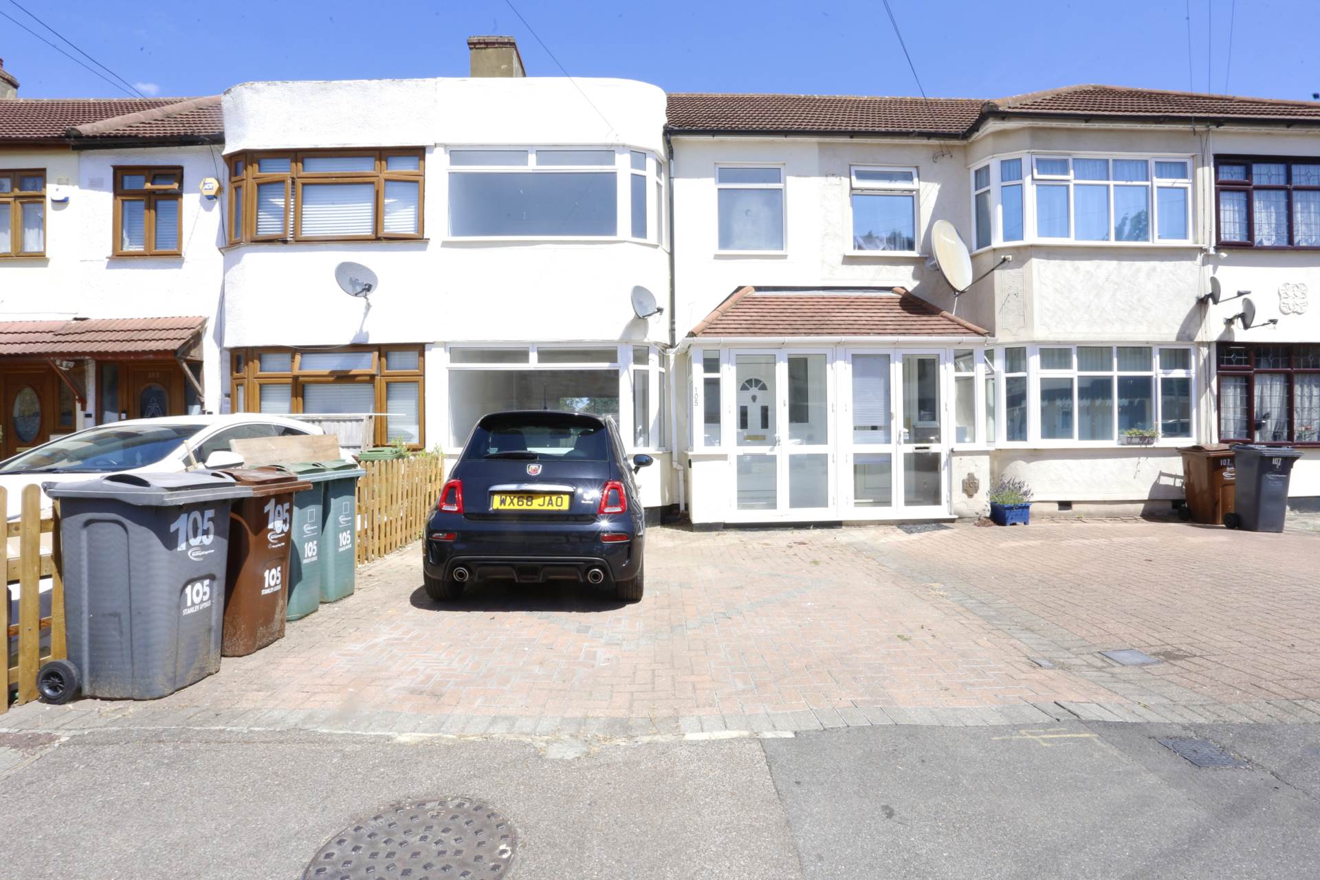 Stanley Avenue, Dagenham, RM8, Image 1