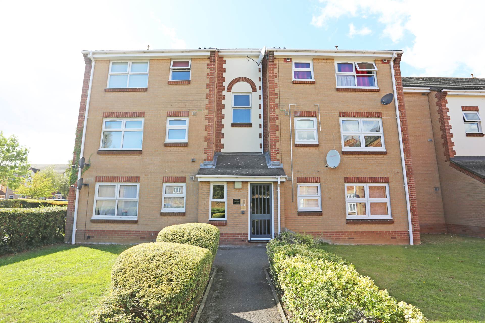 Burns Avenue, Chadwell Heath, Romford, RM6, Image 1