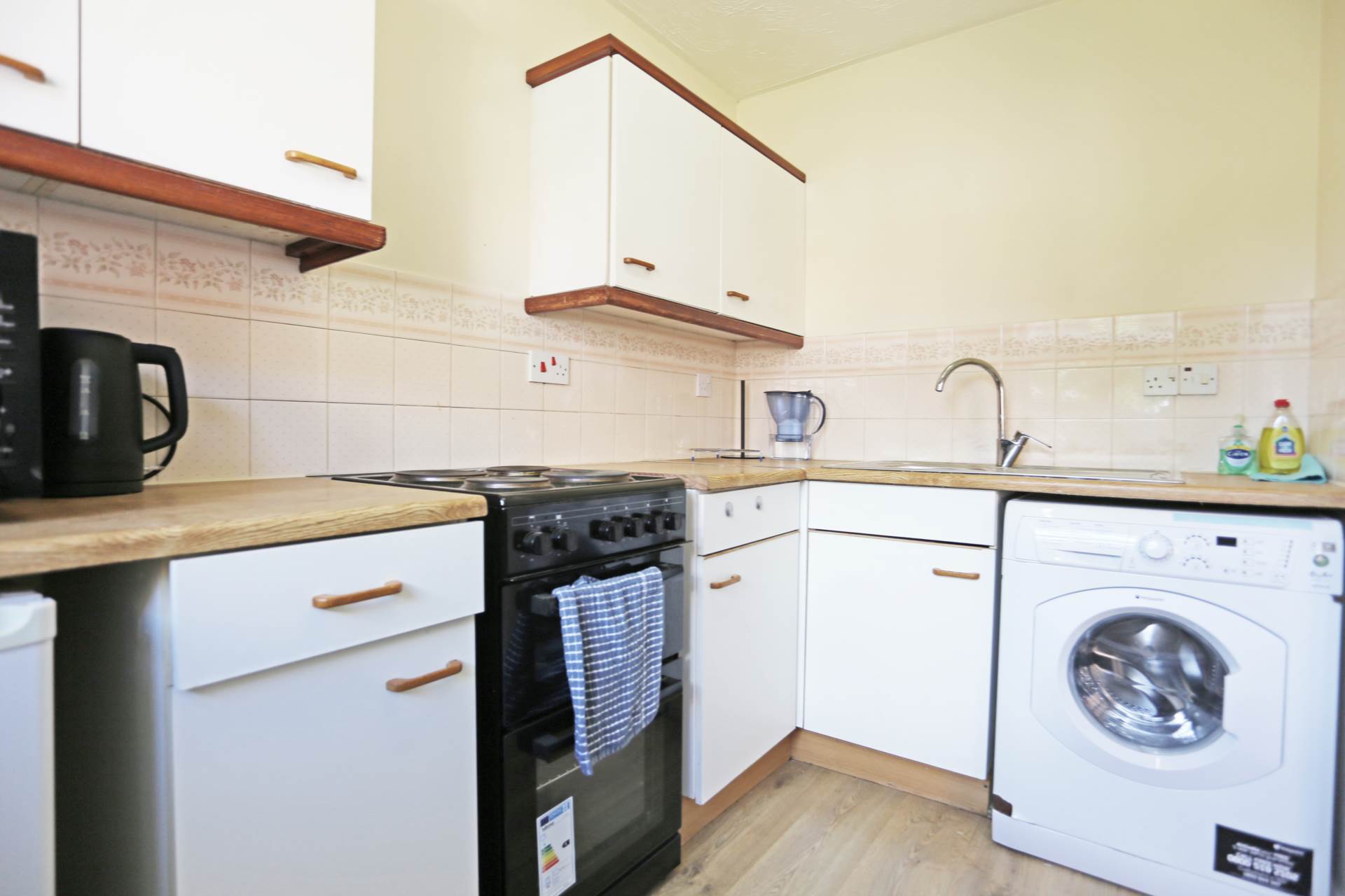 Burns Avenue, Chadwell Heath, Romford, RM6, Image 3