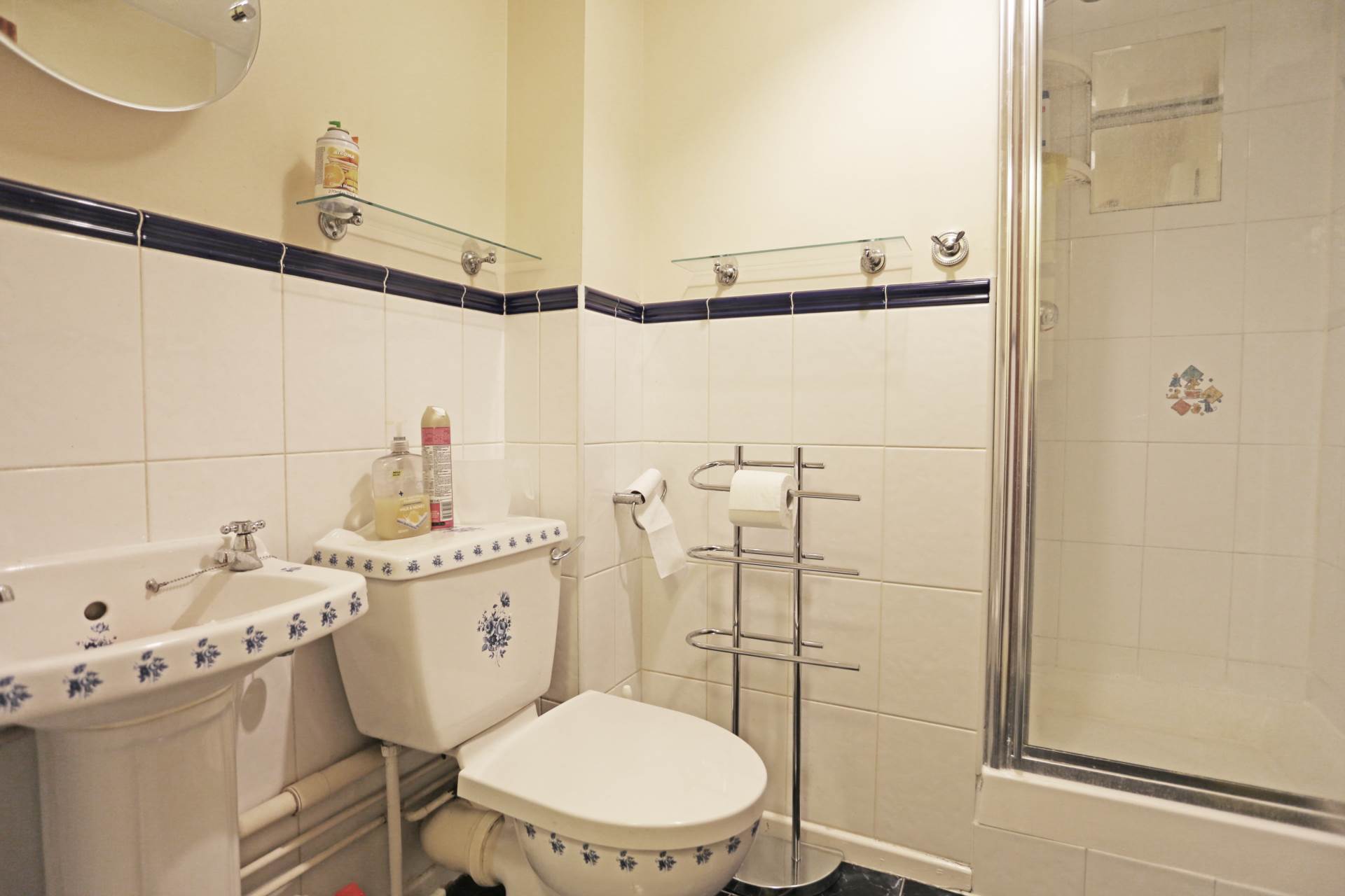 Burns Avenue, Chadwell Heath, Romford, RM6, Image 7