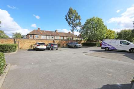 Burns Avenue, Chadwell Heath, Romford, RM6, Image 10