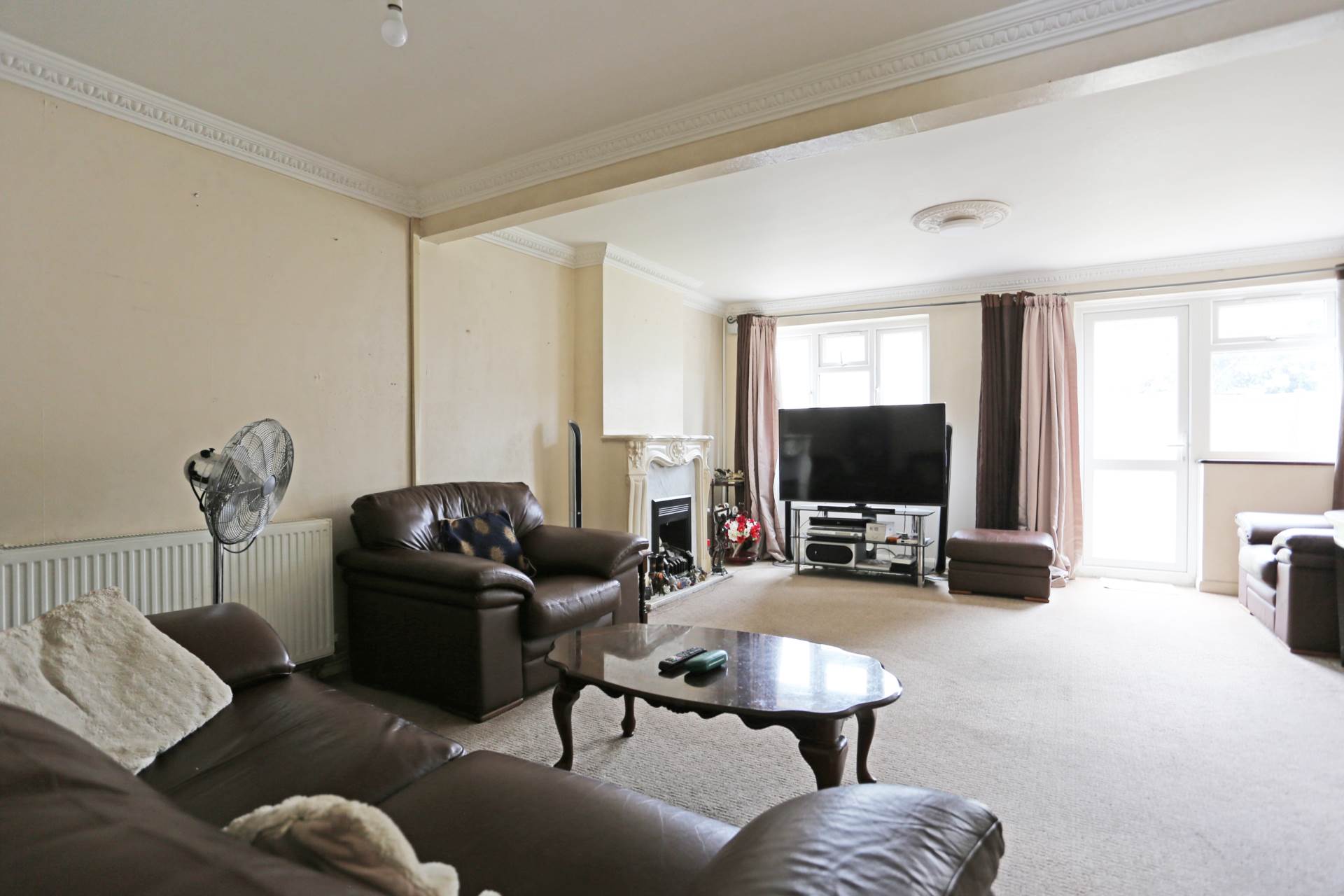Fleming Gardens, Tilbury, RM18, Image 4