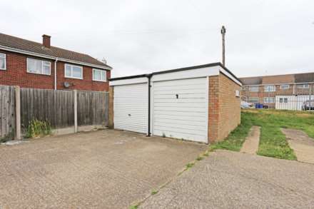 Fleming Gardens, Tilbury, RM18, Image 11