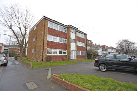 Property For Rent Barley Lane, Goodmayes, Ilford
