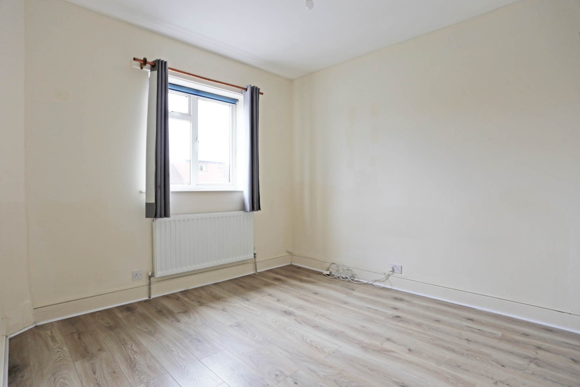 Kingsley Road, Hainault, Fairlop, IG6, Image 6