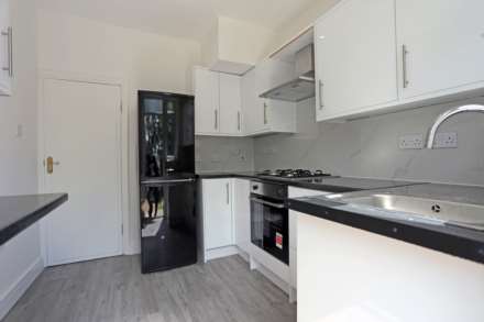 Studley Drive, Ilford, Image 4