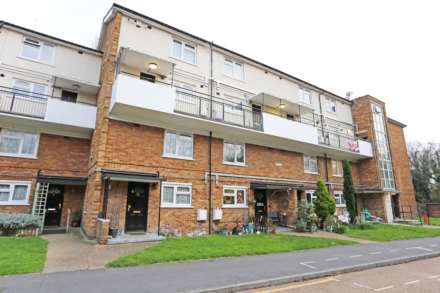 Grantham Court, Chadwell Heath, RM6