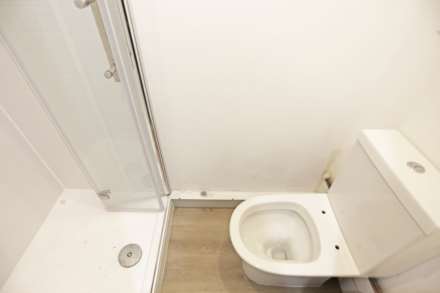 Grantham Court, Chadwell Heath, RM6, Image 12