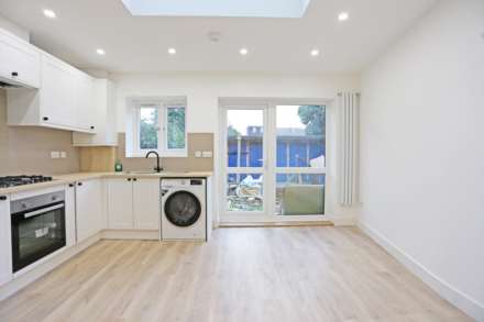 Grantham Court, Chadwell Heath, RM6, Image 3