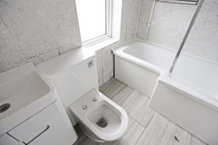 Pondfield Road, Dagenham, RM10, Image 9