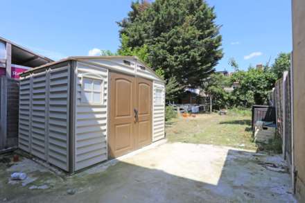 Becontree Avenue, Dagenham, RM8, Image 9