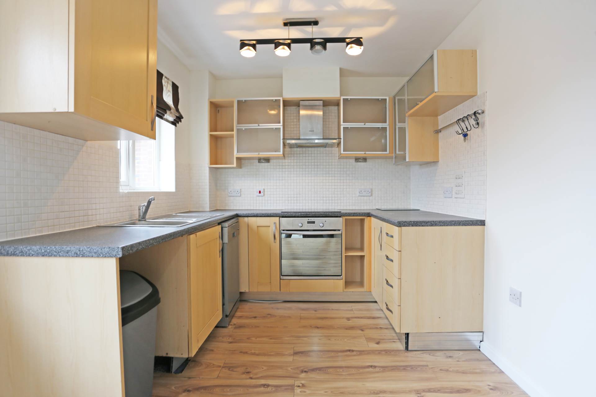Quarles Park Road, Chadwell Heath, RM6, Image 3