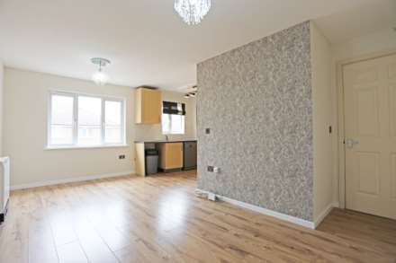 Quarles Park Road, Chadwell Heath, RM6, Image 4