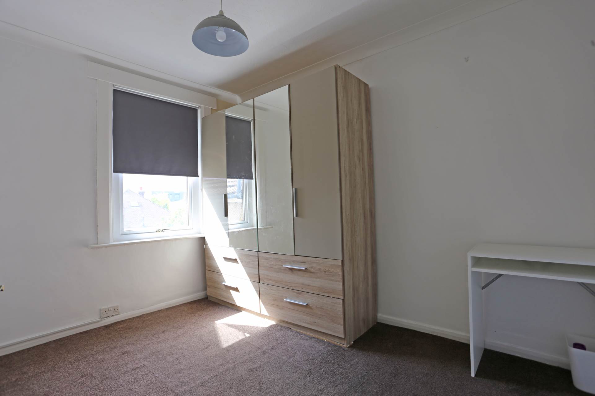 Whalebone Lane South, Dagenham, Image 6