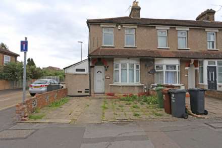3 Bedroom Semi-Detached, Whalebone Lane South, Dagenham