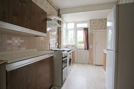 Bute Road, Ilford, Barkingside, IG6, Image 2
