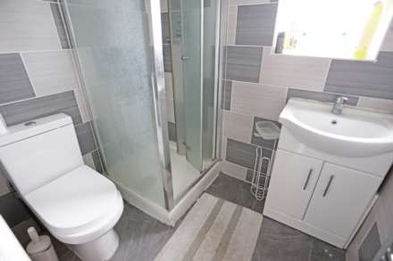 Freshwell Avenue, Chadwell Heath, Romford, RM6, Image 13