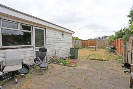 Freshwell Avenue, Chadwell Heath, Romford, RM6, Image 15
