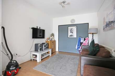Freshwell Avenue, Chadwell Heath, Romford, RM6, Image 2