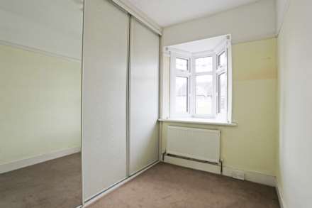 Kings Avenue, Chadwell Heath, Romford, RM6, Image 7