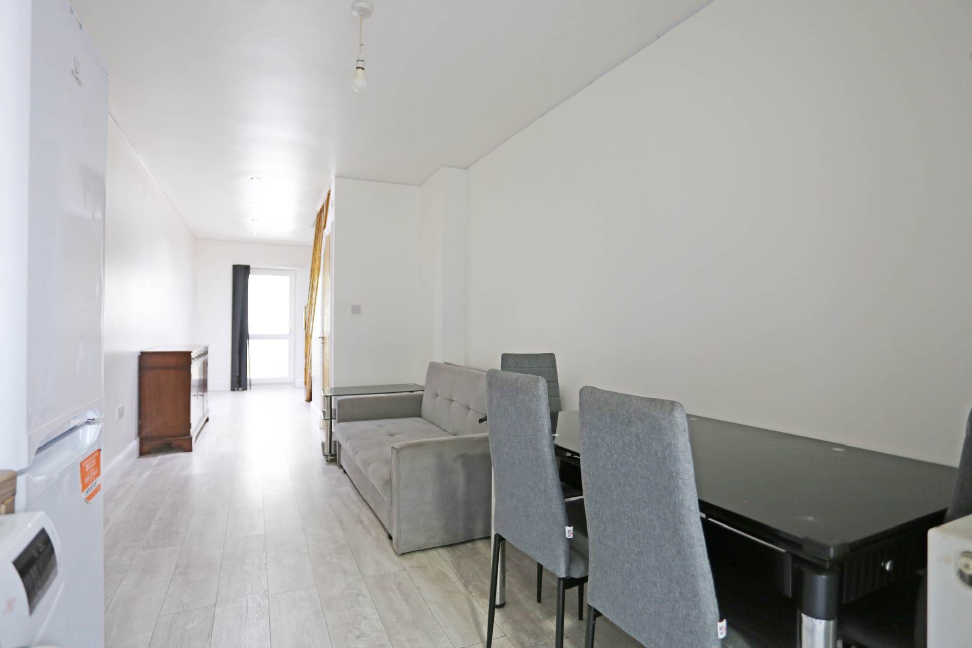 Jutsums Lane, Romford, RM7, Image 3