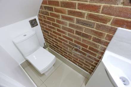 Jutsums Lane, Romford, RM7, Image 9