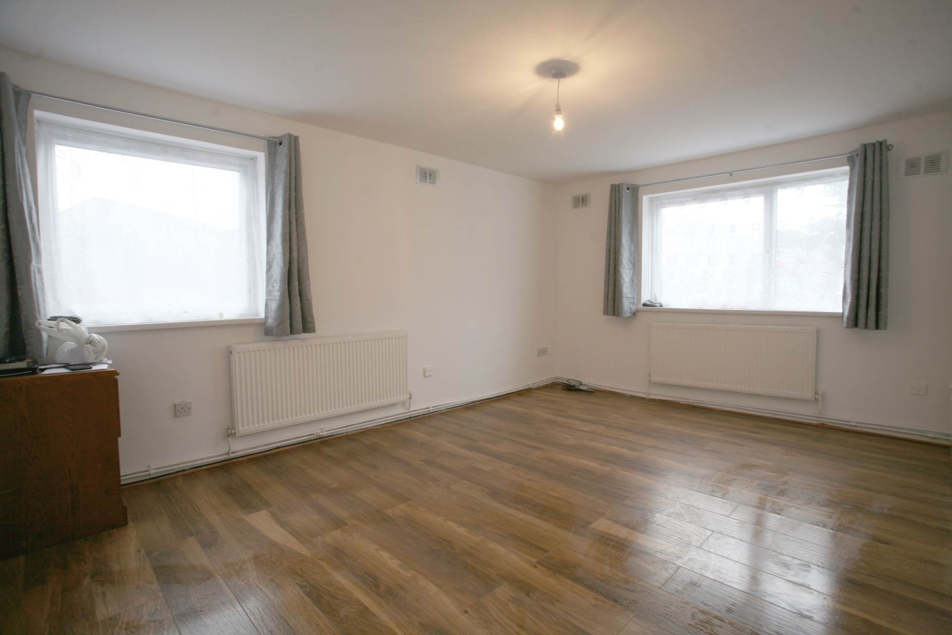 Gurney Close, Barking, IG11, Image 3