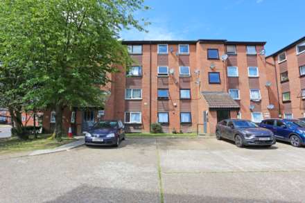 Gurney Close, Barking, IG11