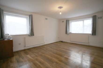 Gurney Close, Barking, IG11, Image 3
