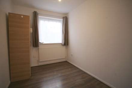 Gurney Close, Barking, IG11, Image 5
