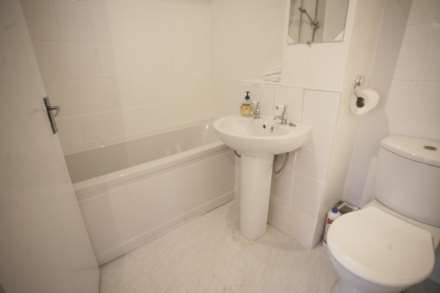 Gurney Close, Barking, IG11, Image 6