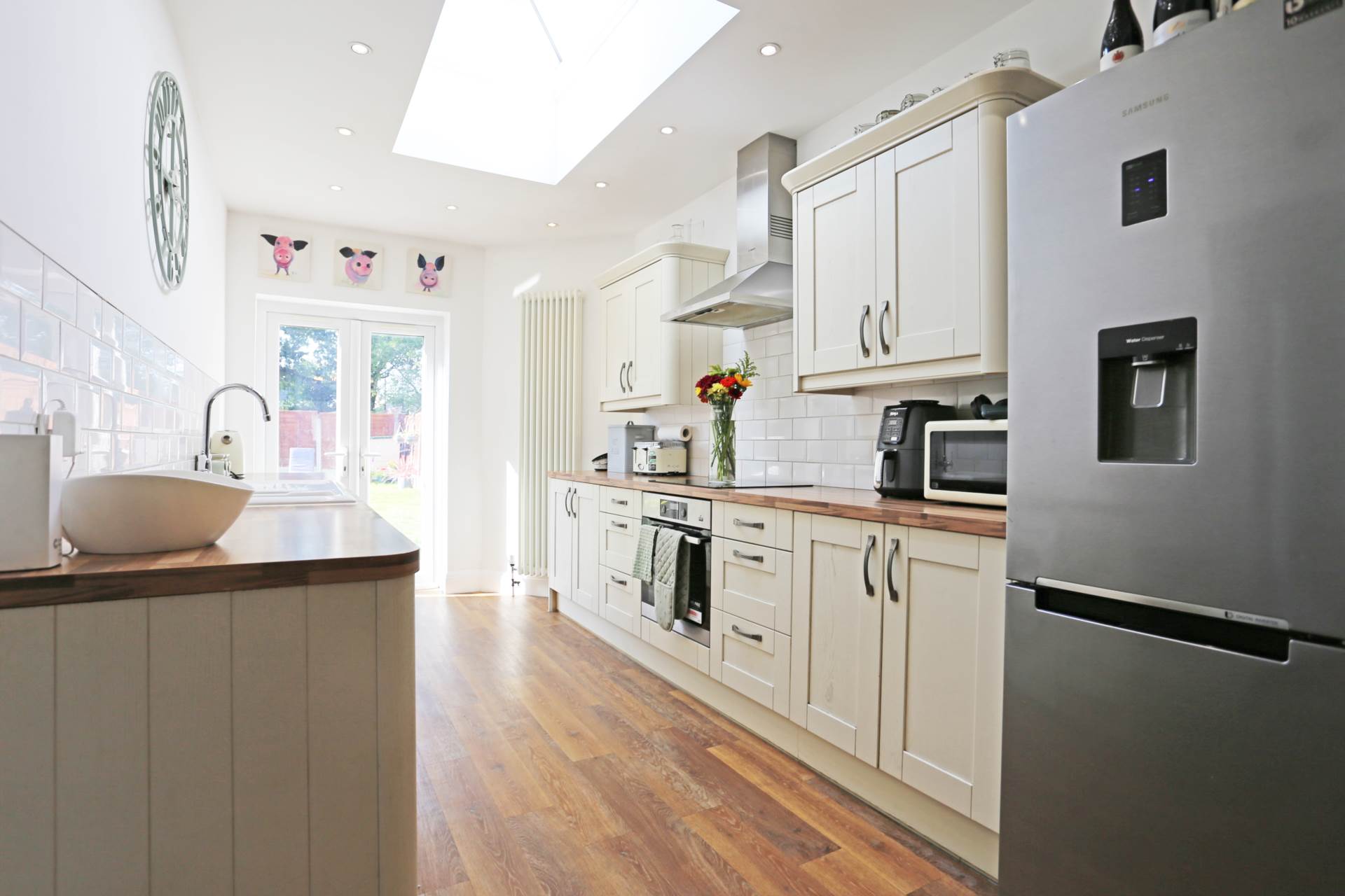 Eastern Avenue East, Romford, RM1, Image 1
