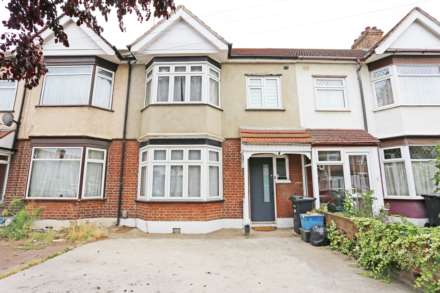 3 Bedroom Terrace, Belfairs Drive, Chadwell Heath, RM6
