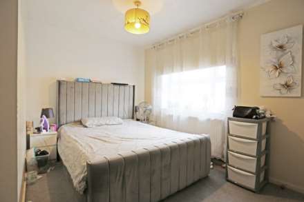 Cranberry Lane, London, E16, Image 5